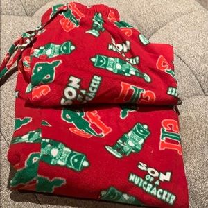 Elf flannel pajama bottoms, medium
